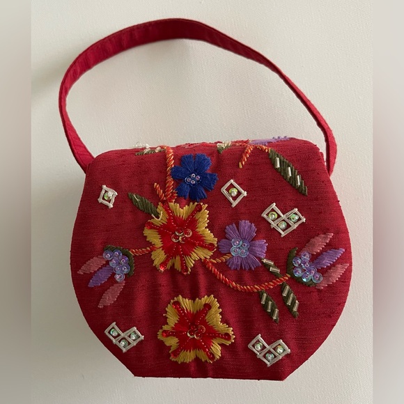 MARCO AVANE Red Purse Small Bag Embroidered Beaded Floral Bohemian Boho Chic - Picture 2 of 14